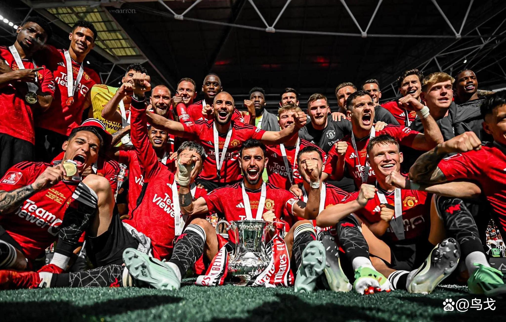 金年会网页版-集结日突围战来临，曼联围绕意甲官宣签约，球迷炸锅，数据趋势出现新变化(曼联的赞助商)